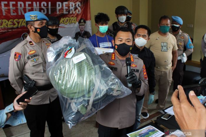 Perampok sekeluarga hingga tewaskan suami di bogor bawa kabur mobil korban