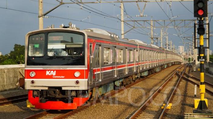 Mengkaji ulang rencana subsidi krl berbasis nik