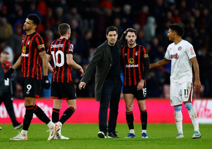 ALAM RAYA BERITA - Pelatih Aston Villa Persiapkan Tim Hadapi Bournemouth