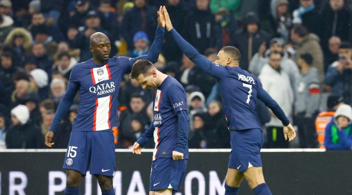 PADANG MEDIA - Marseille Vs PSG: Les Parisiens Menangkan Le Classique 3-0